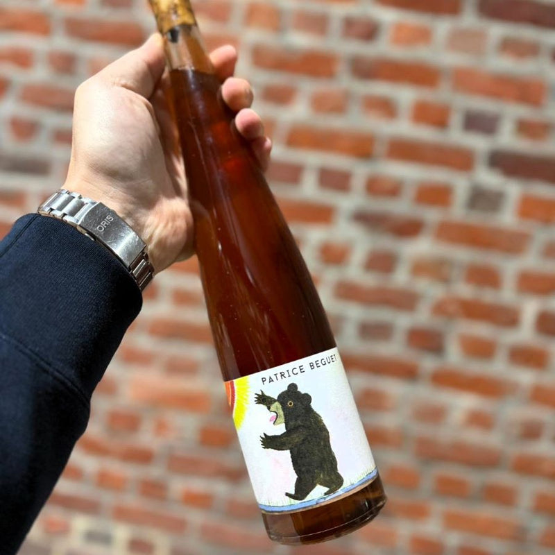 Hughes Beguet Macvin du Jura Dance of the Peasant and the Bear Rosé